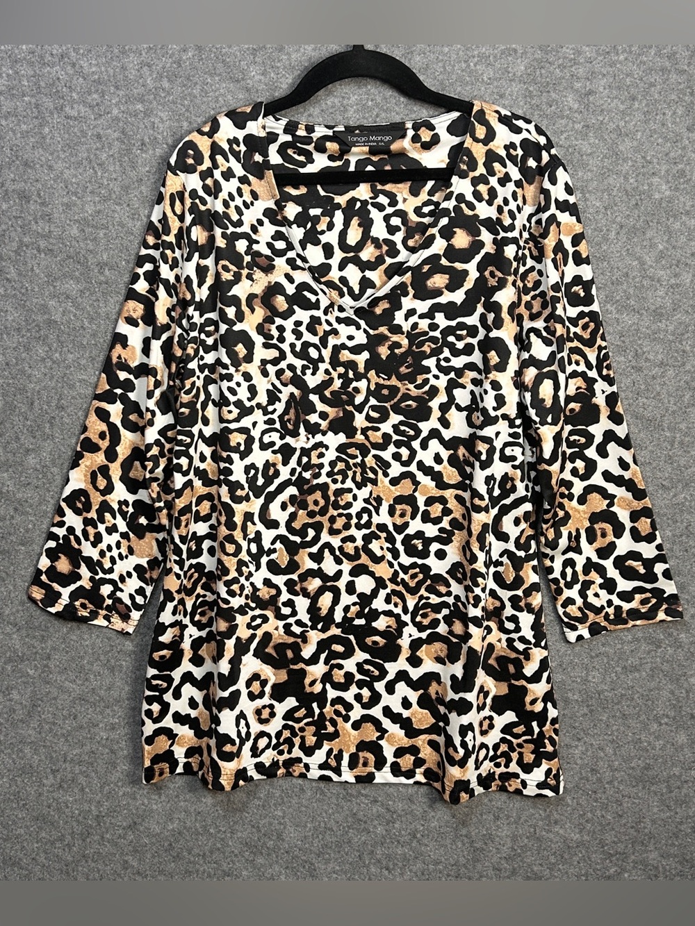 Tango Mango L Animal Print V-Neck Stretch Knit Tunic Leopard Resortwear Safari